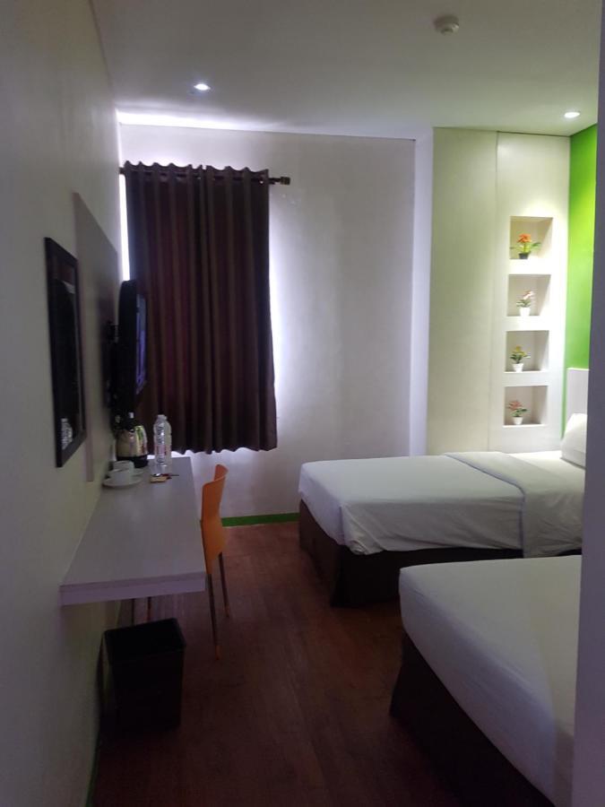Hotel Dragon Inn Kemayoran Τζακάρτα Εξωτερικό φωτογραφία